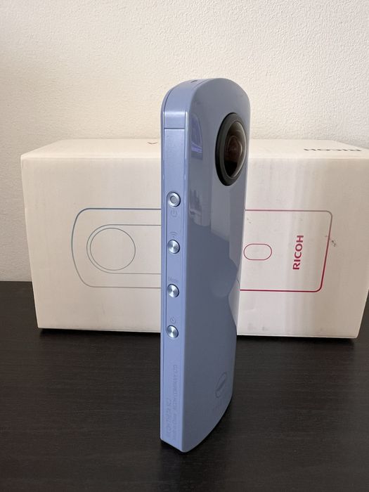 Câmera Ricoh Theta Sc2