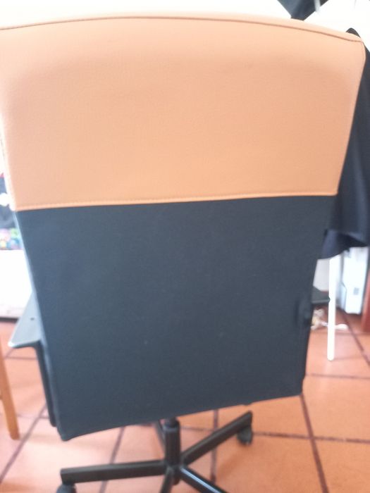 Cadeira giratória, cadeirão, escritório Ikea  MILLBERGET
Cadeira giratória, Murum castanho dourado