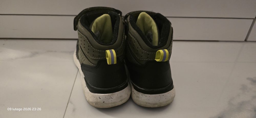 Buty zimowe wiosenne 36. Dziewczyna chłopak