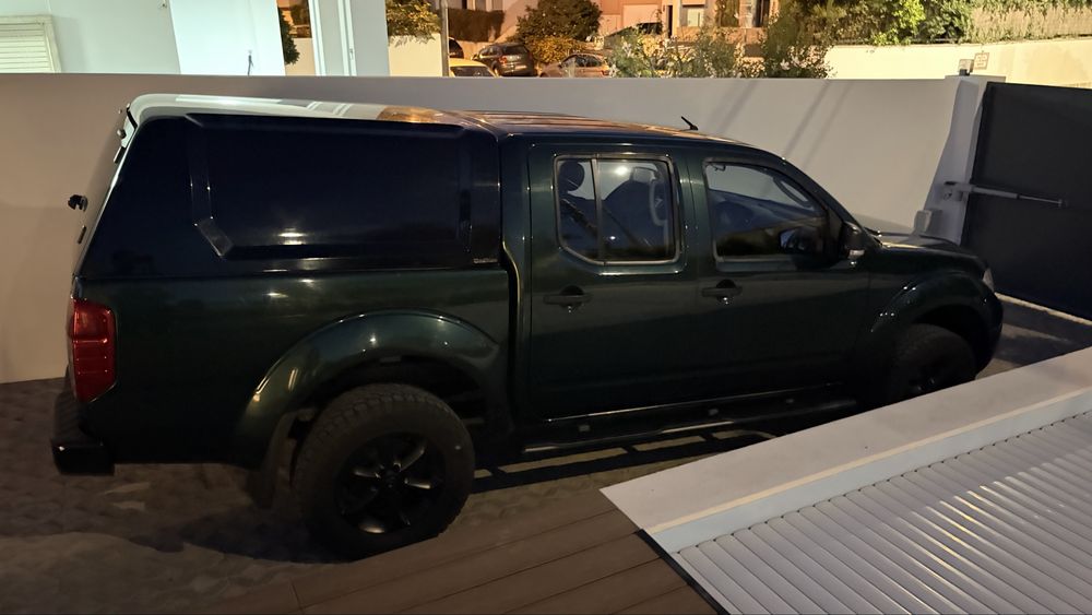 Hardtop Nissan Navara D40