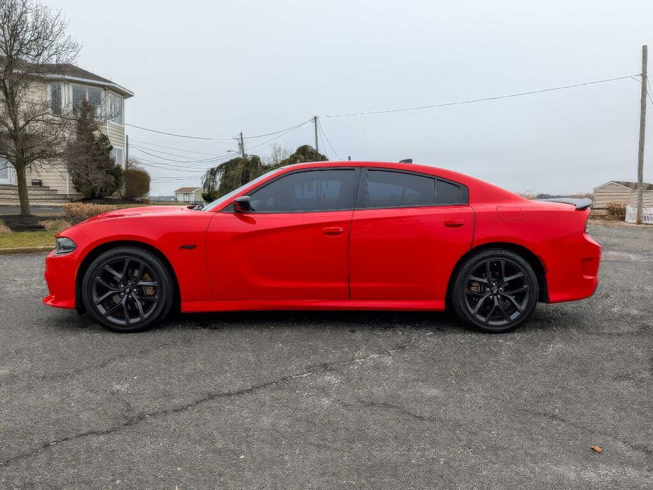 Dodge Charger      2019