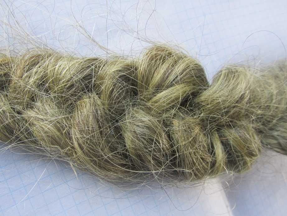 волосся не крашене