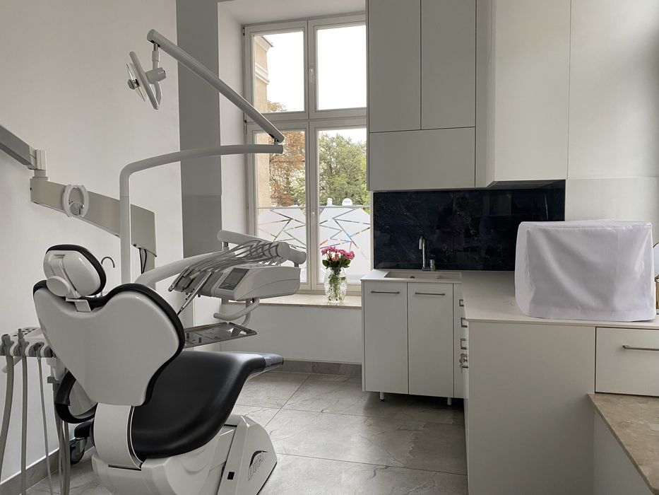 Lokal z gabinetem stomatologicznym