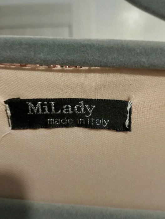 Sukienka sylwestrowa, na święta, cekiny, róż