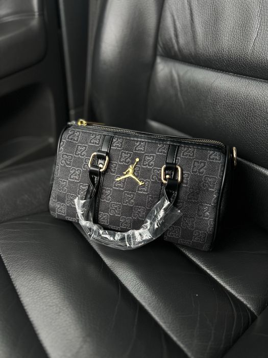 Сумка Air Jordan monogram сумка через плече джордан 23