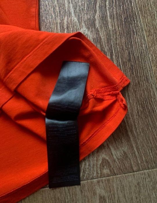 Жіноча футболка світшот худі лонгслів Guess розмір М