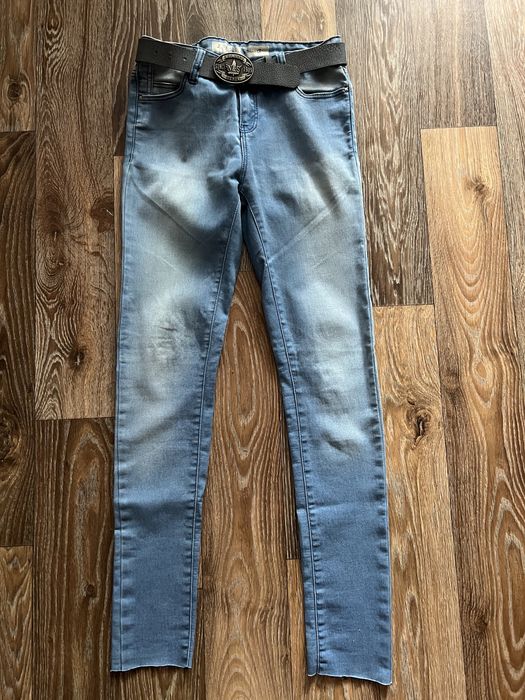 Джинсы женские