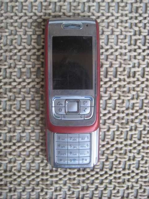 Telefon komórkowy komórka telefony komórkowe Nokia E52-1  RM-469 E65-1