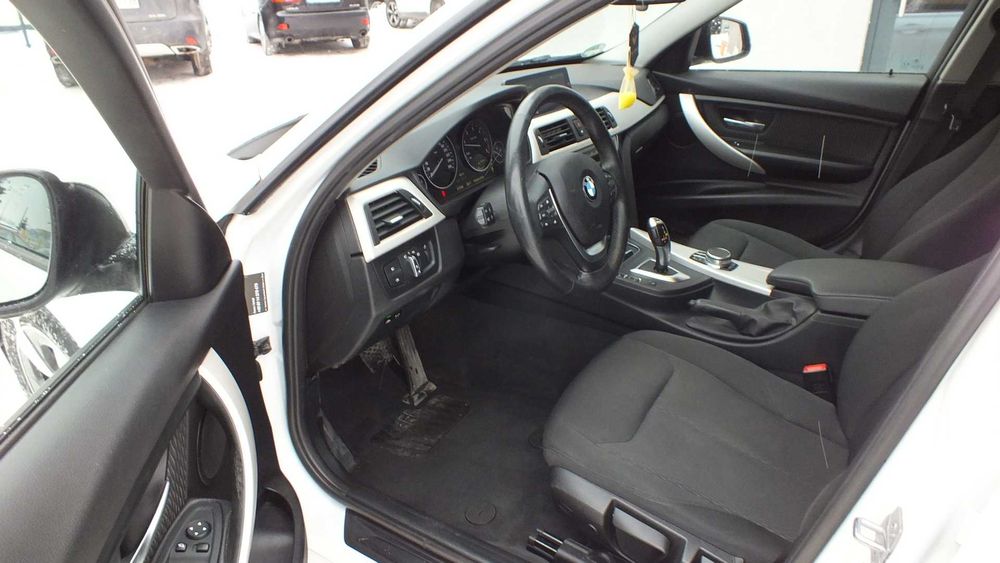 BMW 320 2.0 Diesel Automat 2017/18 Rok Biała Perła Super Stan!