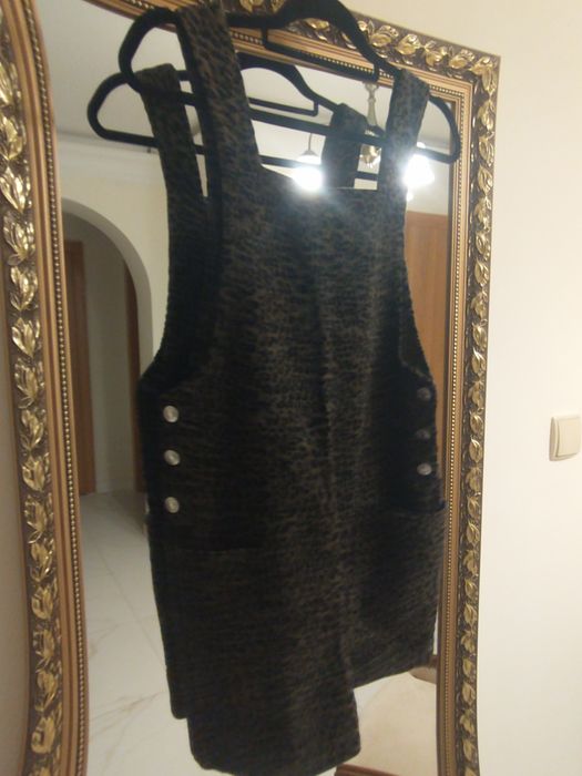 Sukienka ogrodniczka "Bershka"