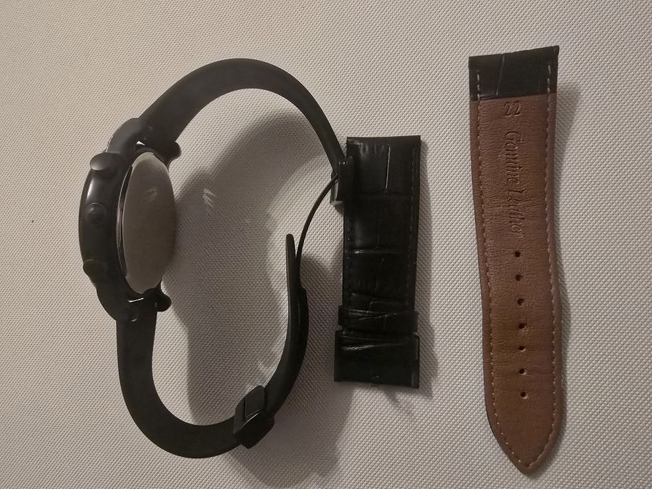 Relógio Armani – 50€ – apenas levantamento em mãos