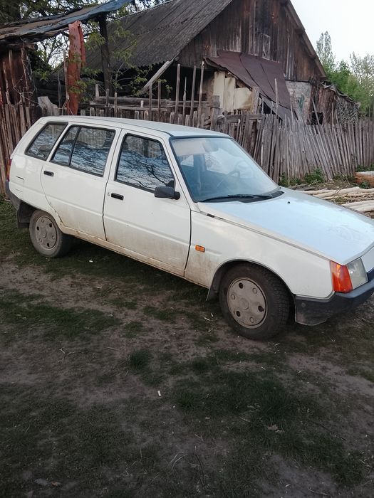 Продам таврію дана