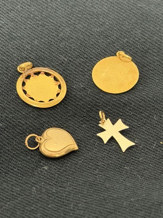 4 pendentes ouro português 19.2k