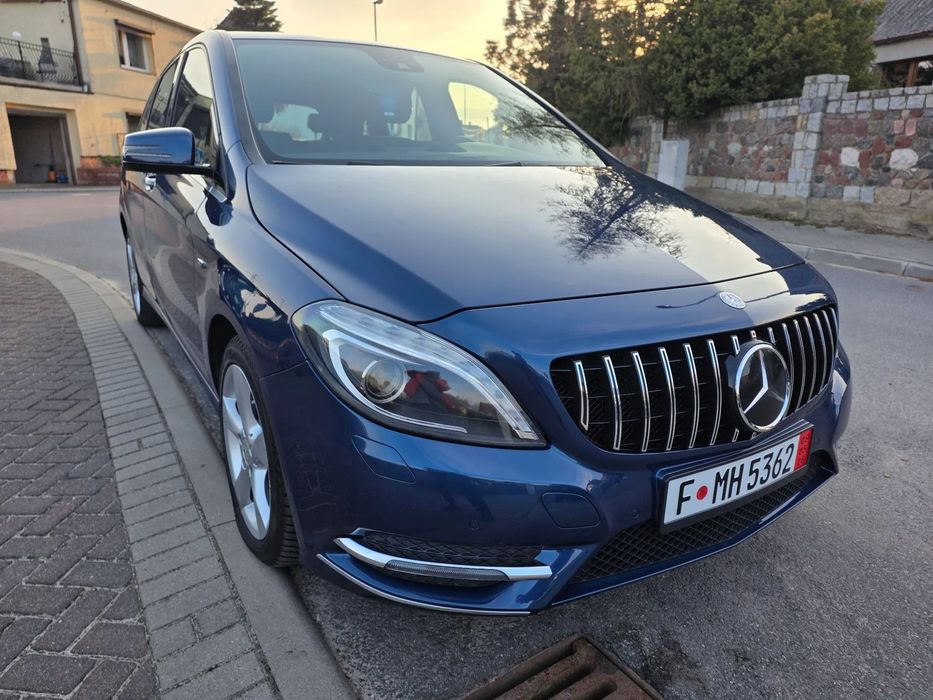Mercedes-Benz Klasa B MERCEDES B 200 CDI AMG Automat Kamera Park Asist PDC Bixenon 106 Tyś K