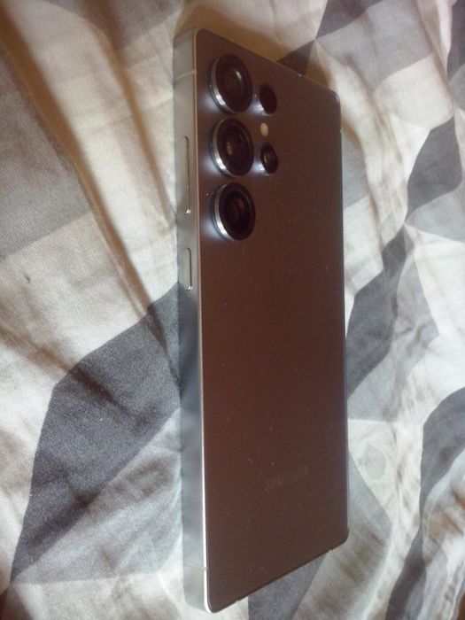 Samsung Galaxy S25 Ultra