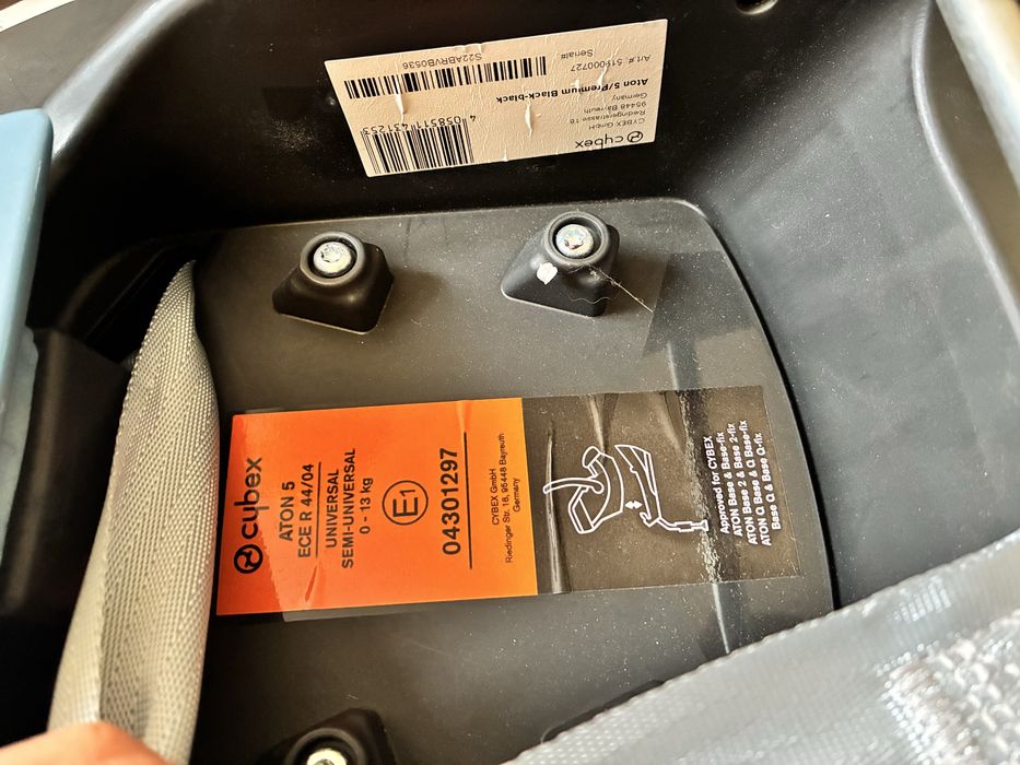 Автокрісло люлька Cybex Aton 5 (0-13 кг)