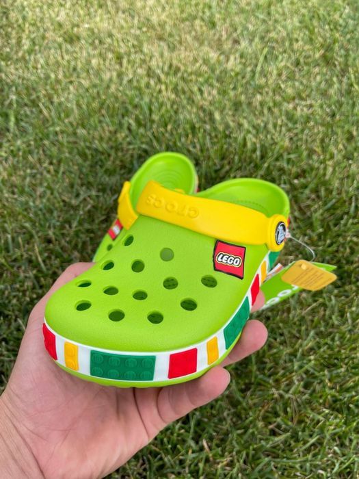 Детские кроксы crocs lego купить дитячі крокси лего жовті , сині
