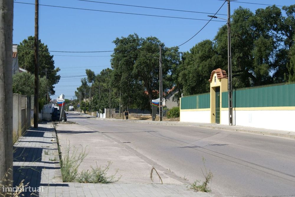 Terreno Em Foros Da Catrapona - Seixal