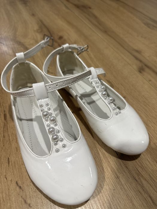 Baleriny reserved białe perełki 29/30