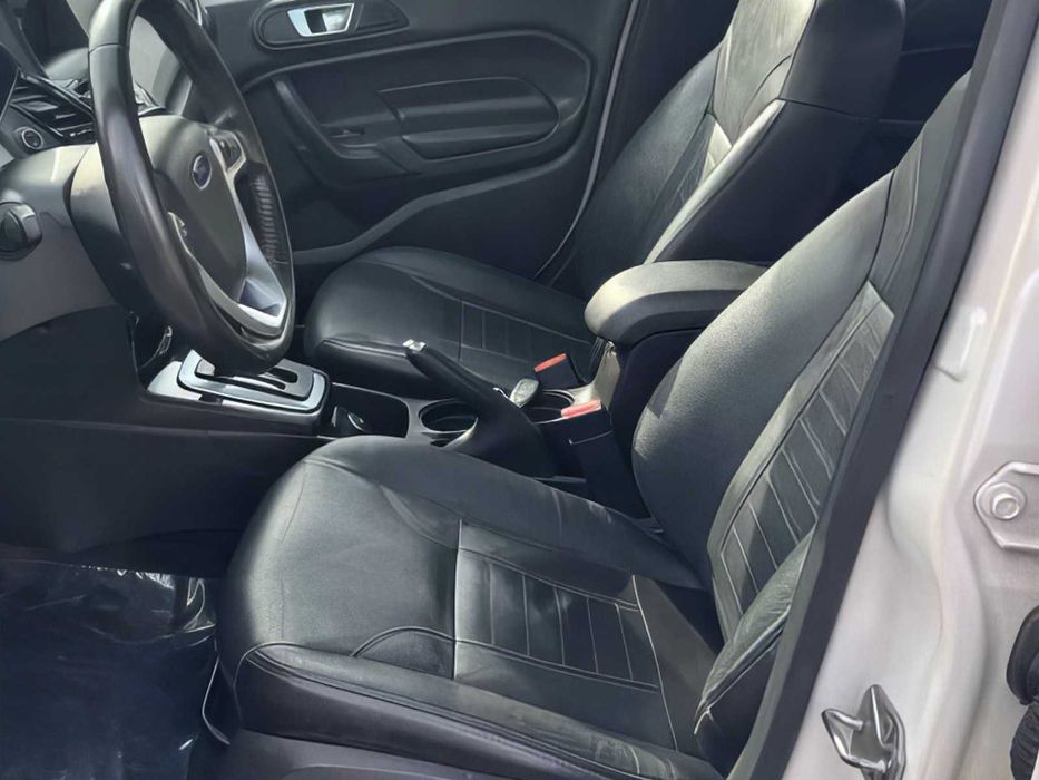 Ford Fiesta      2016