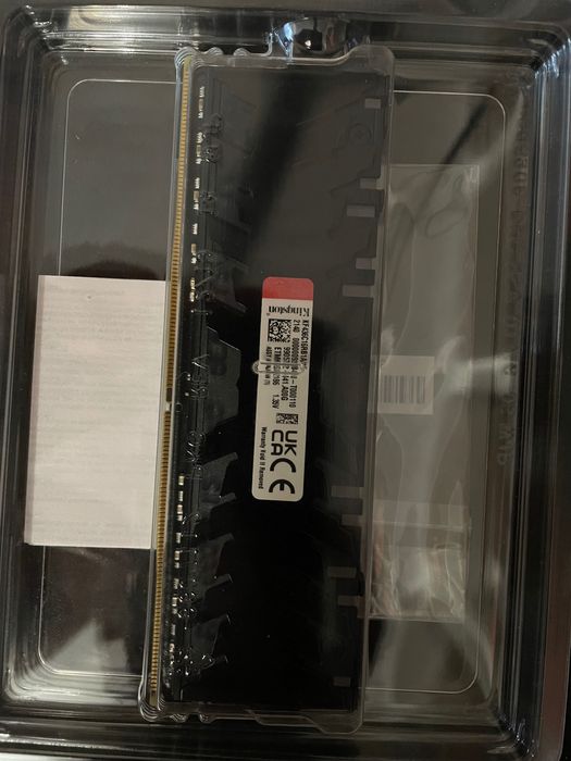 Kingston Fury Renegade 1x16gb CL16 3600MHz