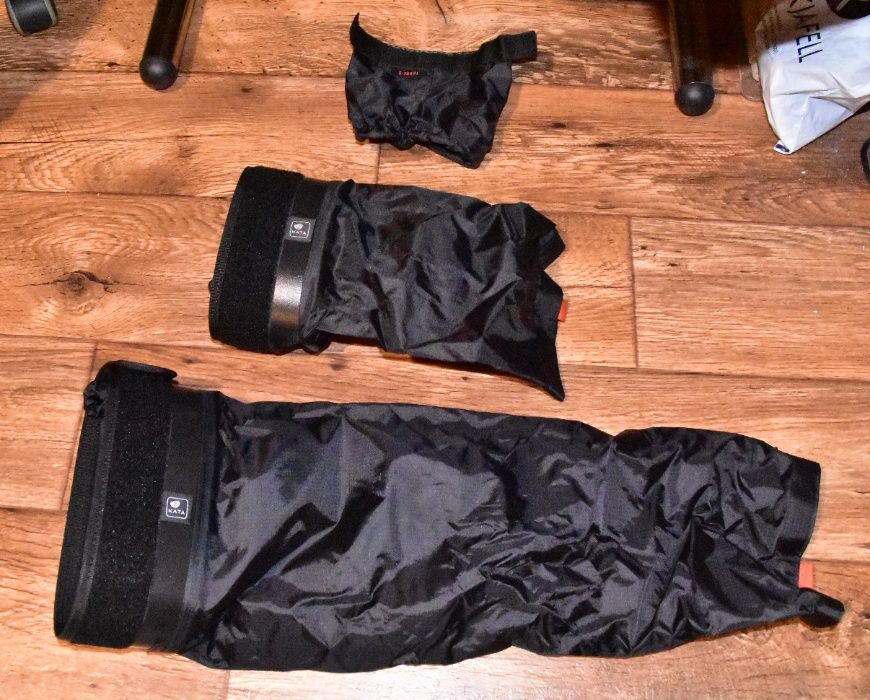 Pokrowiec na obiektyw lustrzanki KATA E-704 PL