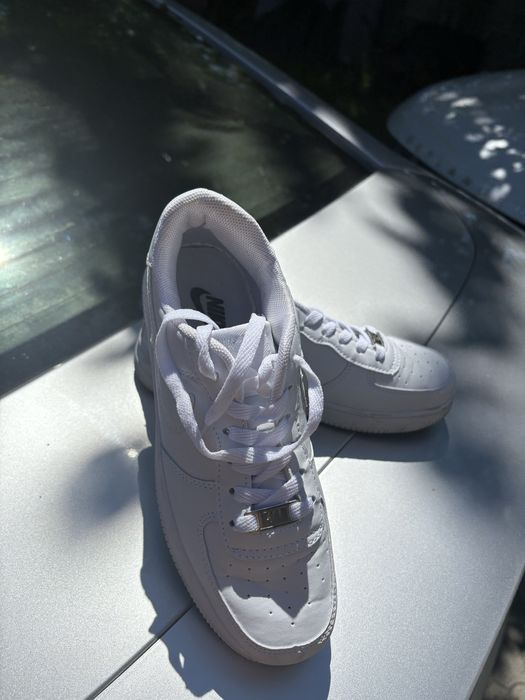 Кросівки Nike, б/в, хороша ціна, відмінний стан