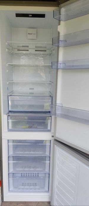 części lodówka BEKO