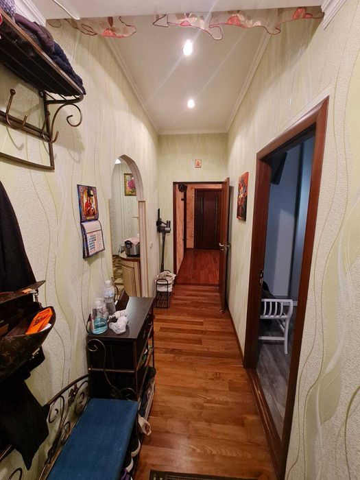 Продам 4 кім. квартиру, вул.Нижній Вал 23-В, Поділ