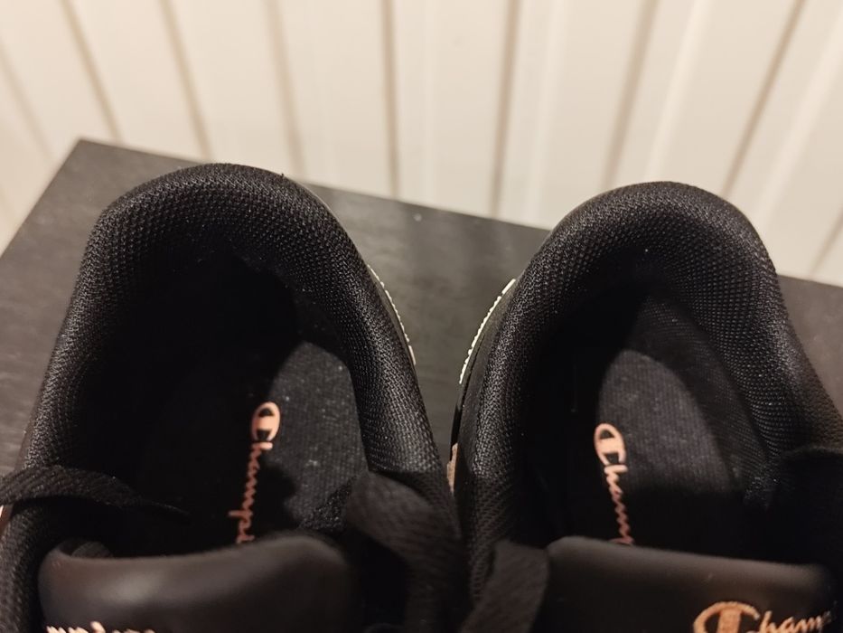 Champion Sneakersy damskie Rebound 2.0 Low Cut. 39