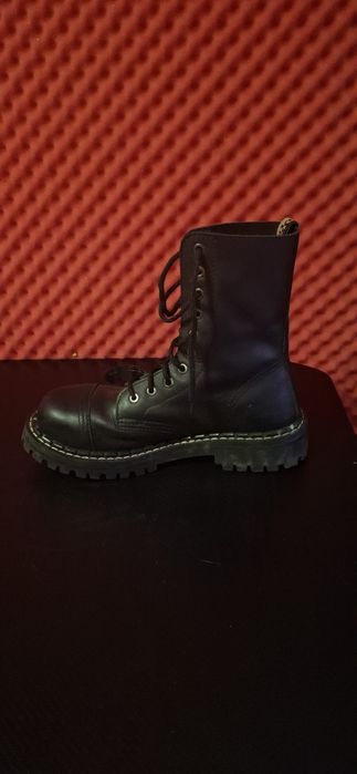 Glany brilu. 10 dziurek