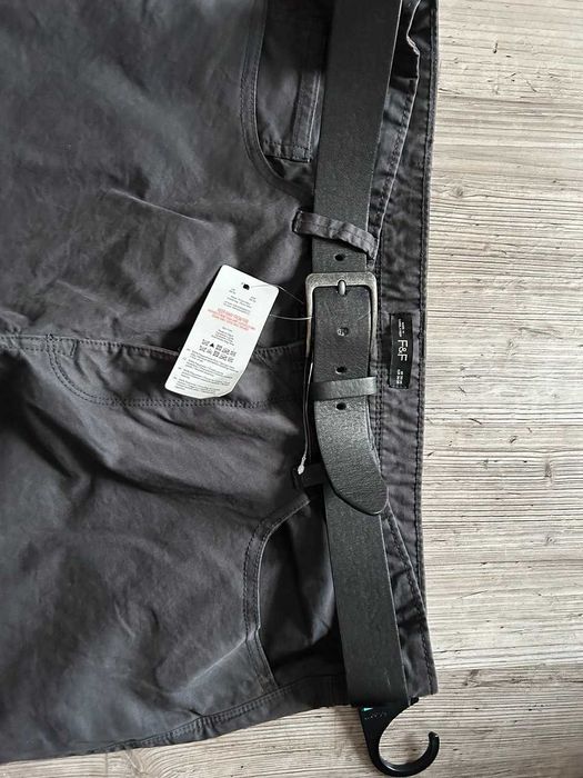 Новые брюки F&F р 38/30, с ремнем,