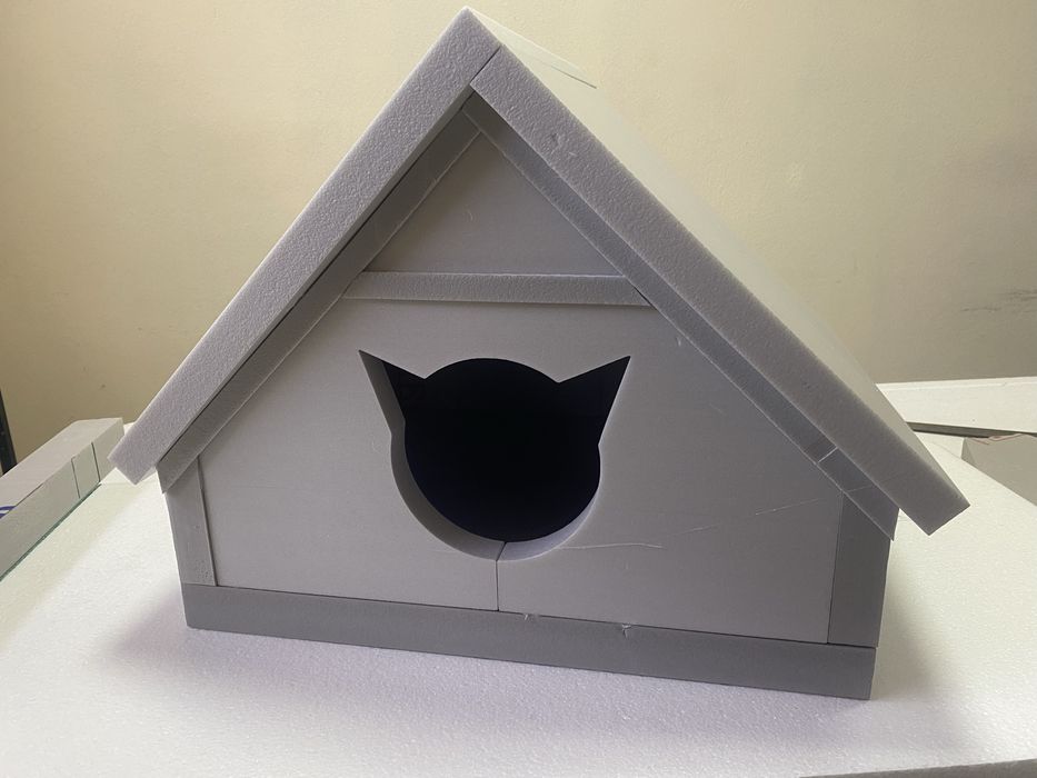 Будиночки для котів та невеликих собак