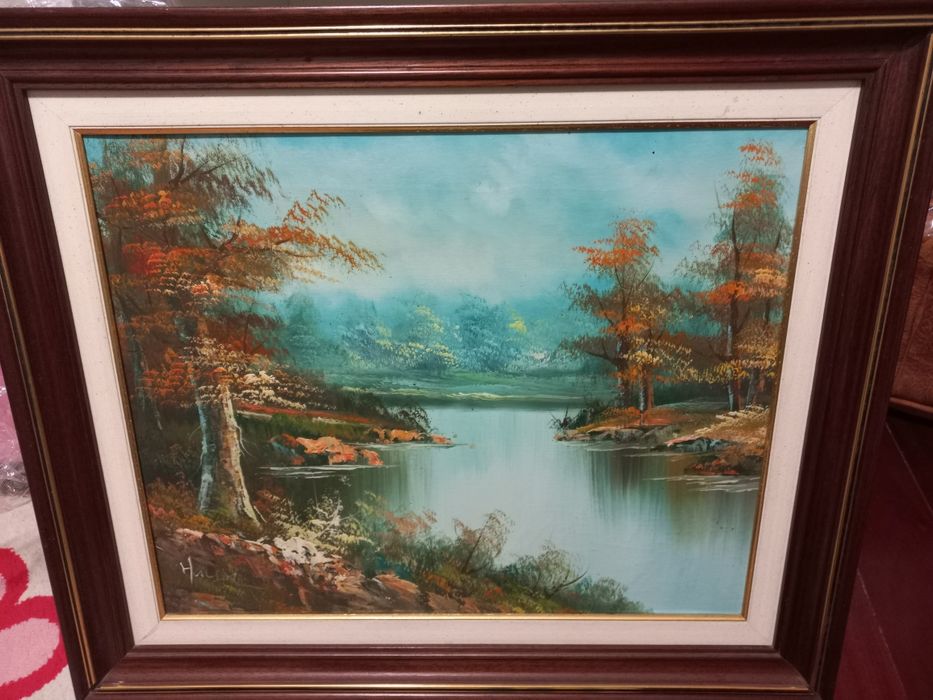 Vendo quadro pintado antigo com moldura castanha