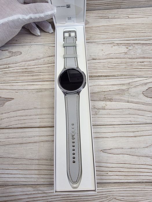 Продам Samsung Galaxy Watch 6 Classic 47 мм.