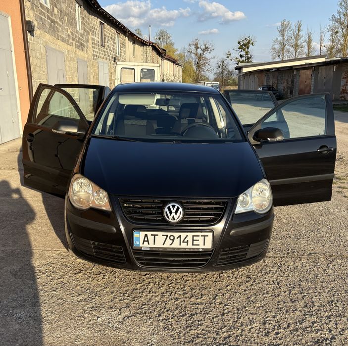 Продам автомобіль Volkswagen Polo