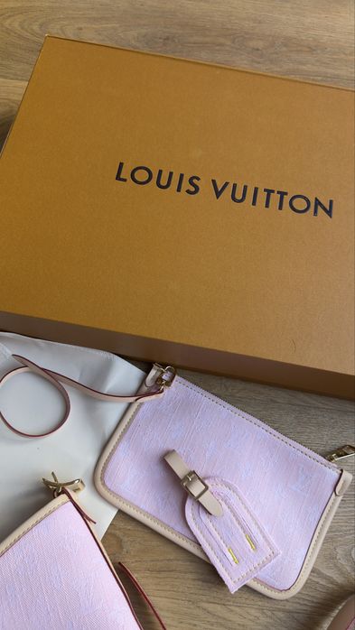 Bolsa Louis Vuitton Ganga Rosa