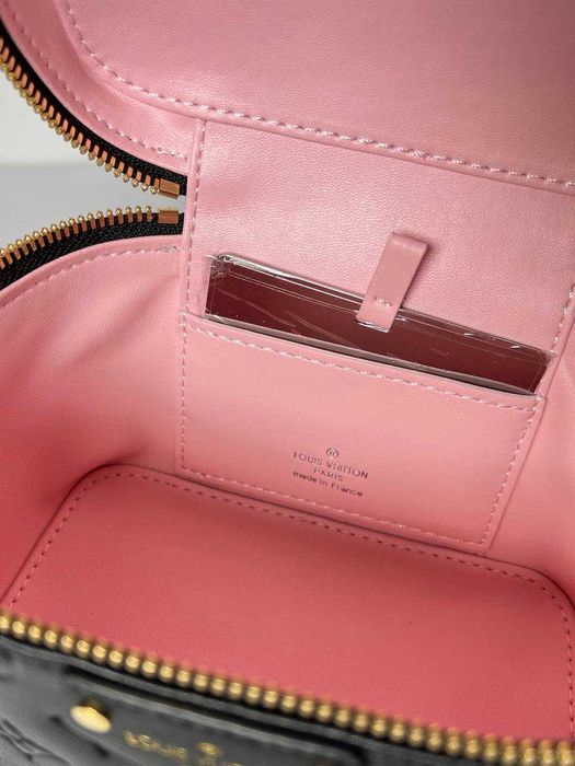 Сумка Louis Vuitton Vanity PM