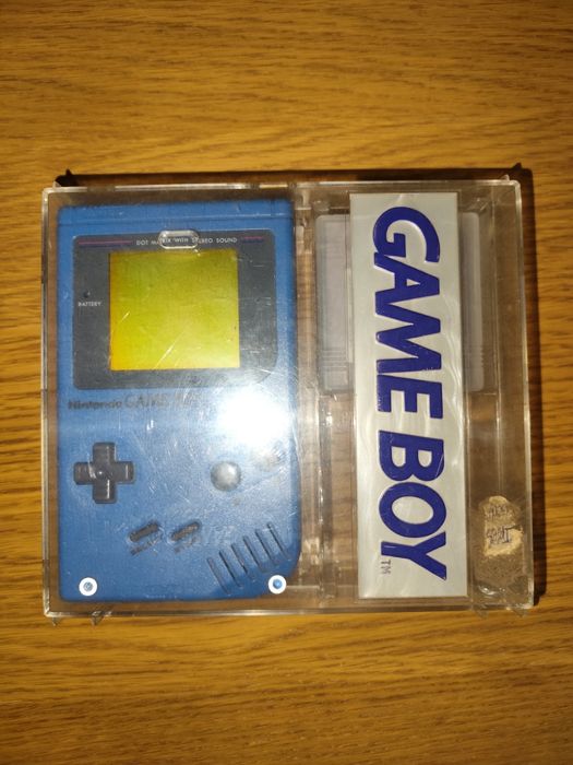 Gameboy azul +2 jogos
