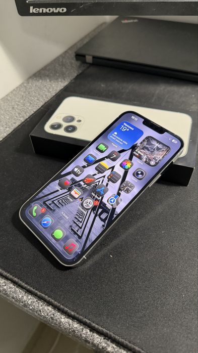 Iphone 13 pro max  256GB 100% sprawny zadbany srebrny