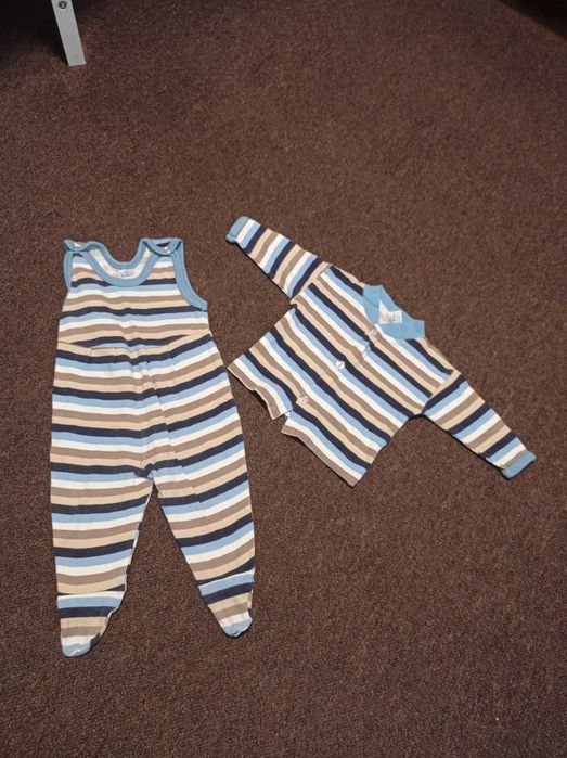 Zestaw bluzeczka i śpiochy rozmiar 62
