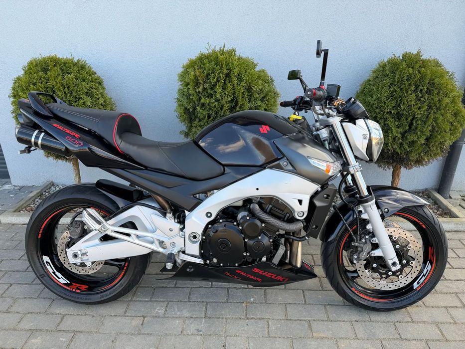 Suzuki GSR gsr 600 rok 2006    RATY      DOINWESTOWANY