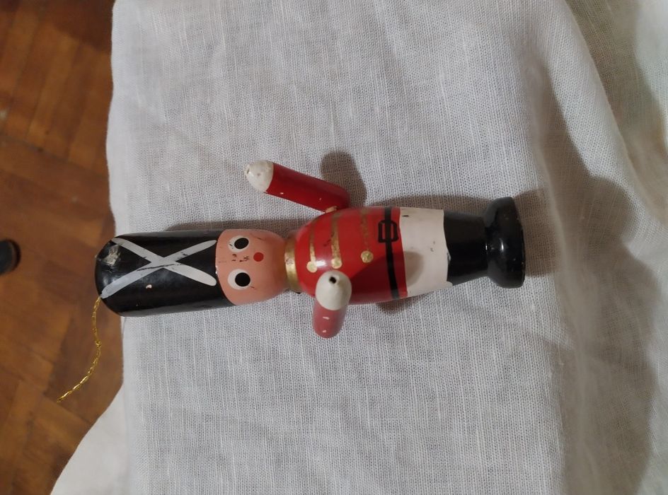 Винтажная фигурка щелкунчик