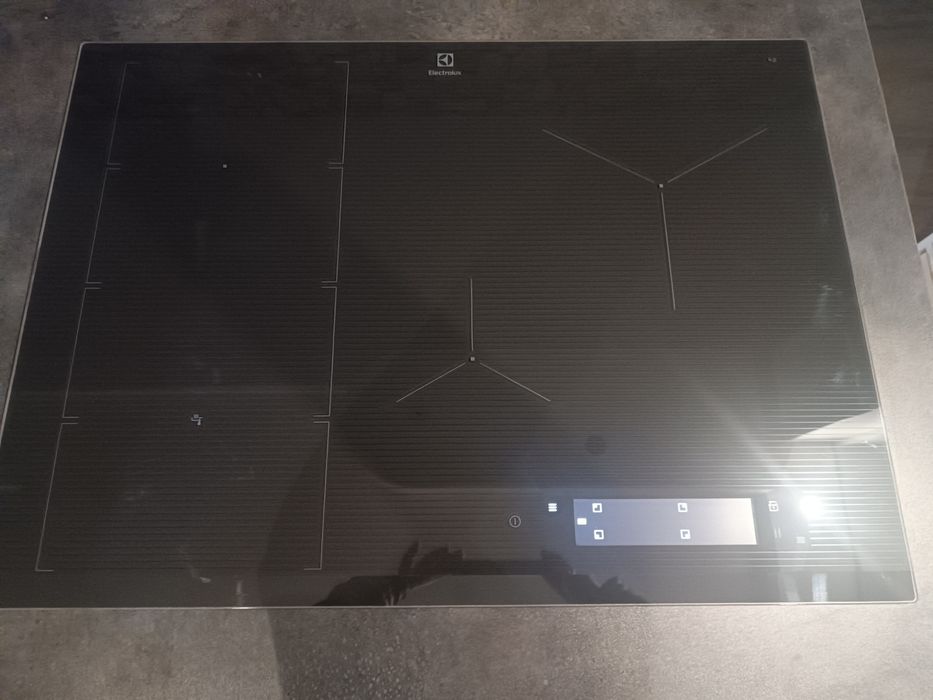 Płyta indukcyjna Electrolux