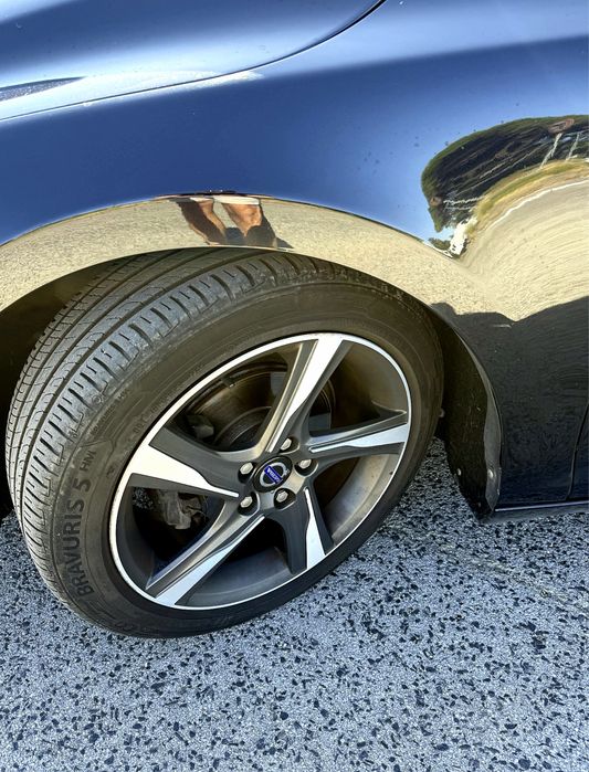 Volvo V40 R design 2013