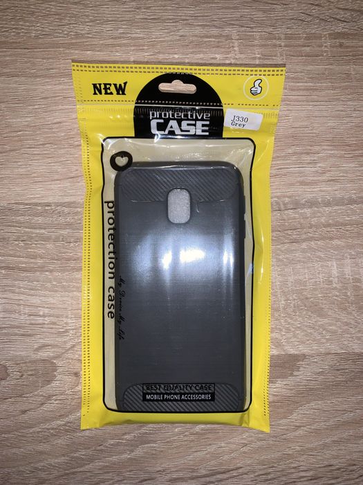Szare etui na Samsung Galaxy J3 2017 J330