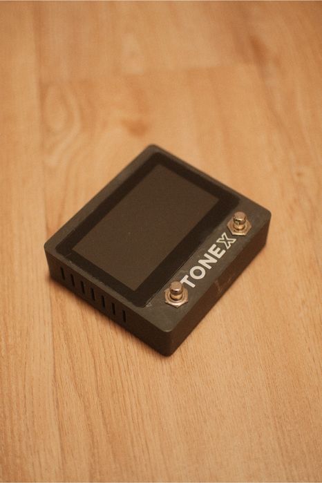 Tonex One Kontroler z dotykowym wyświetlaczem