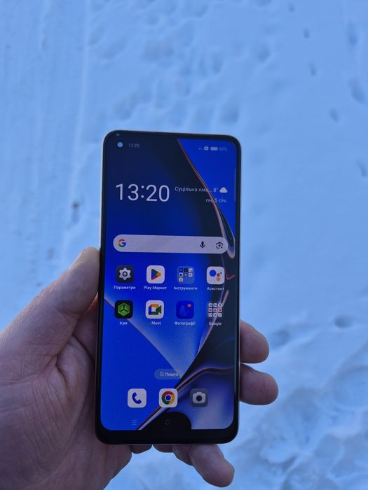 Продам Oppo Reno7