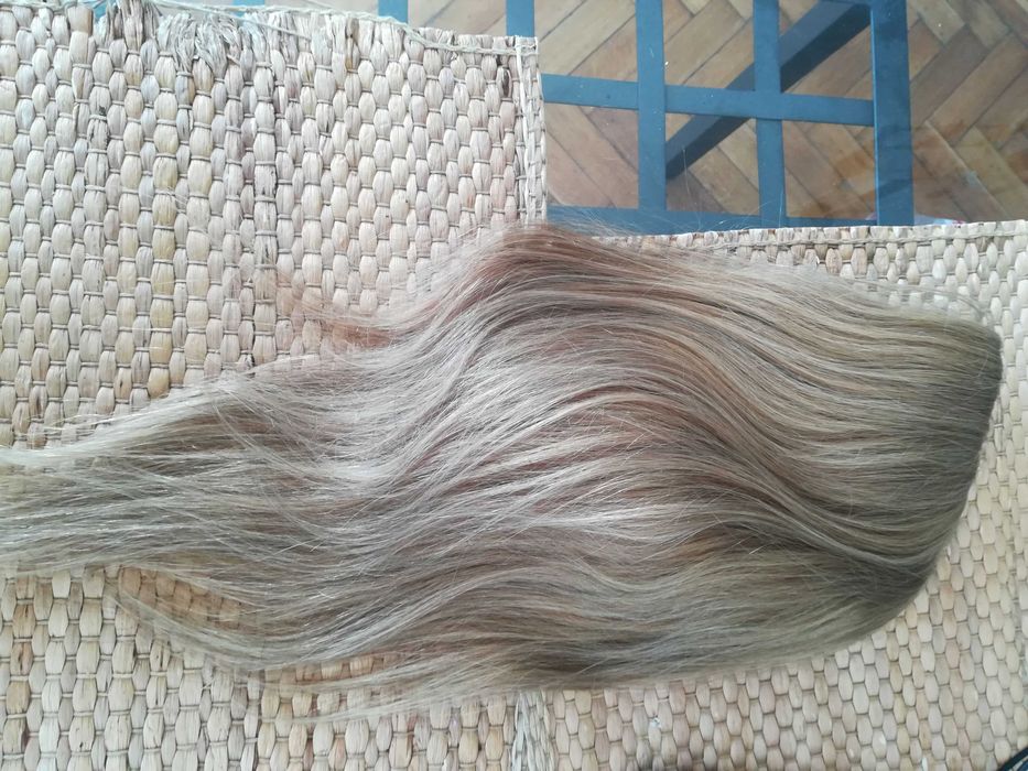 peruka naturalna z włosów ludzkich