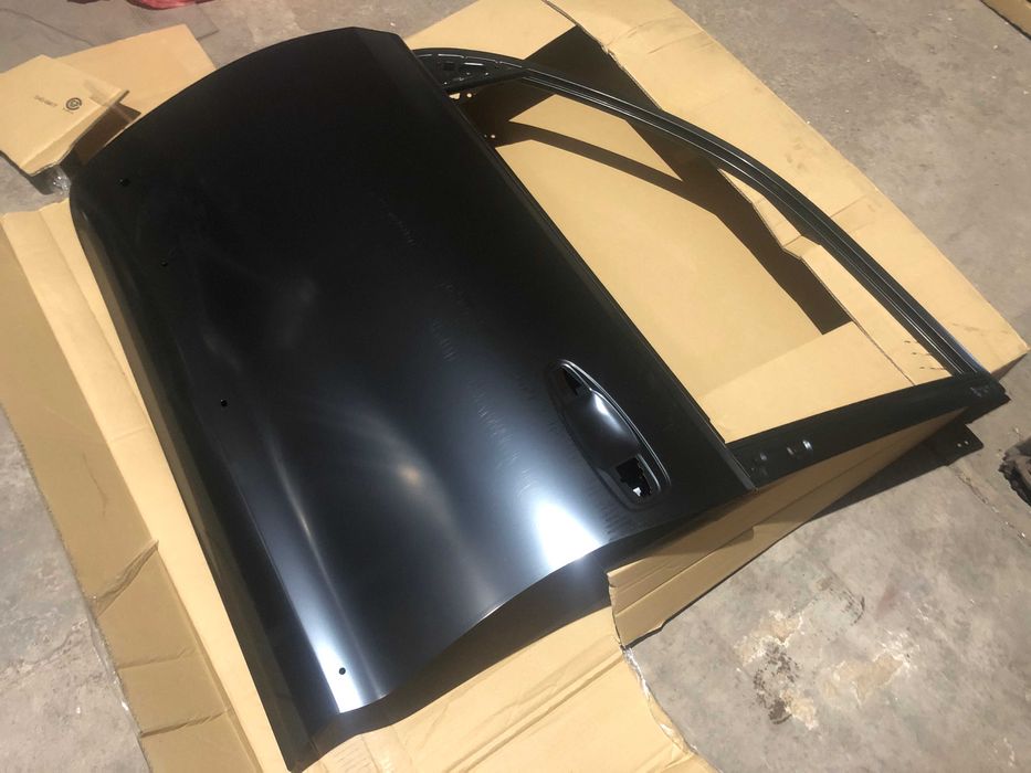 Двері передні права / ліва Лексус GX460 з 2010-2019